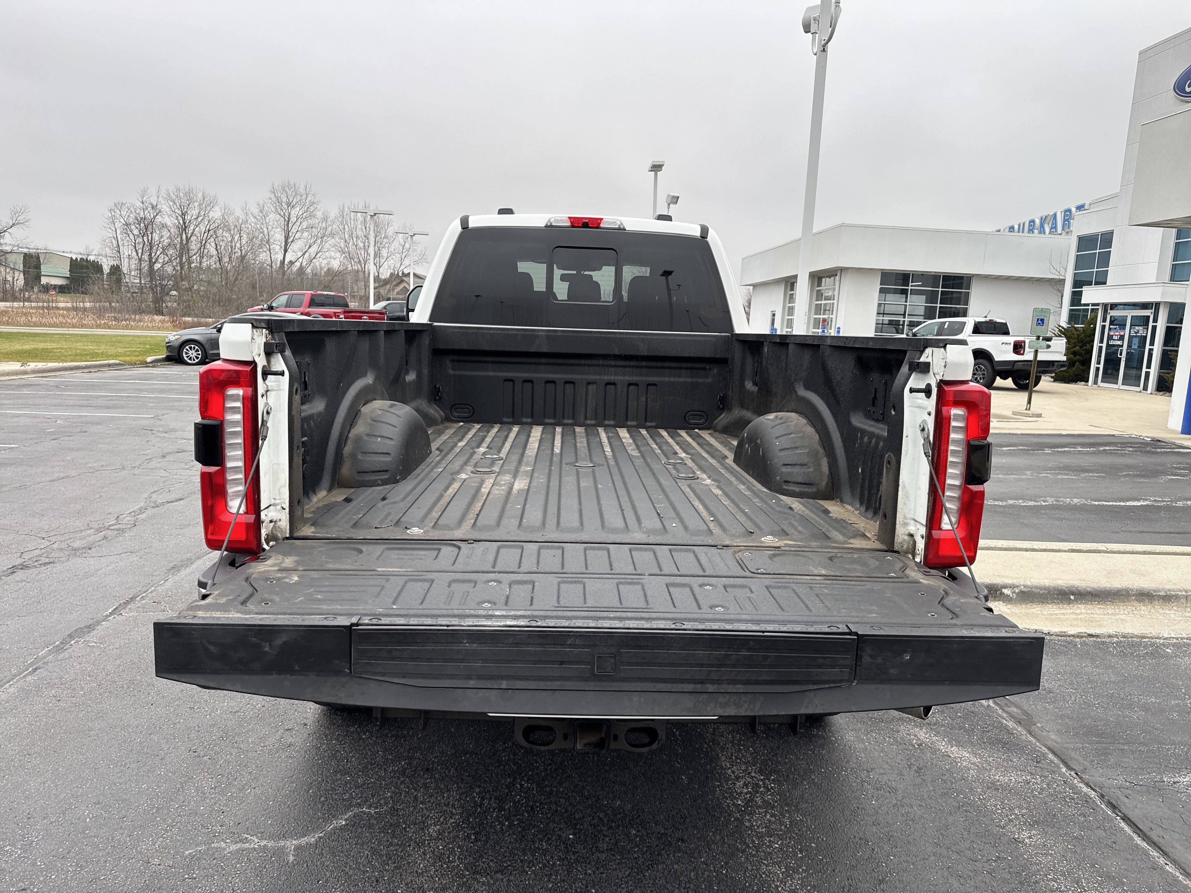 Certified 2023 Ford F350 Lariat w/ Lariat Ultimate Package image 17