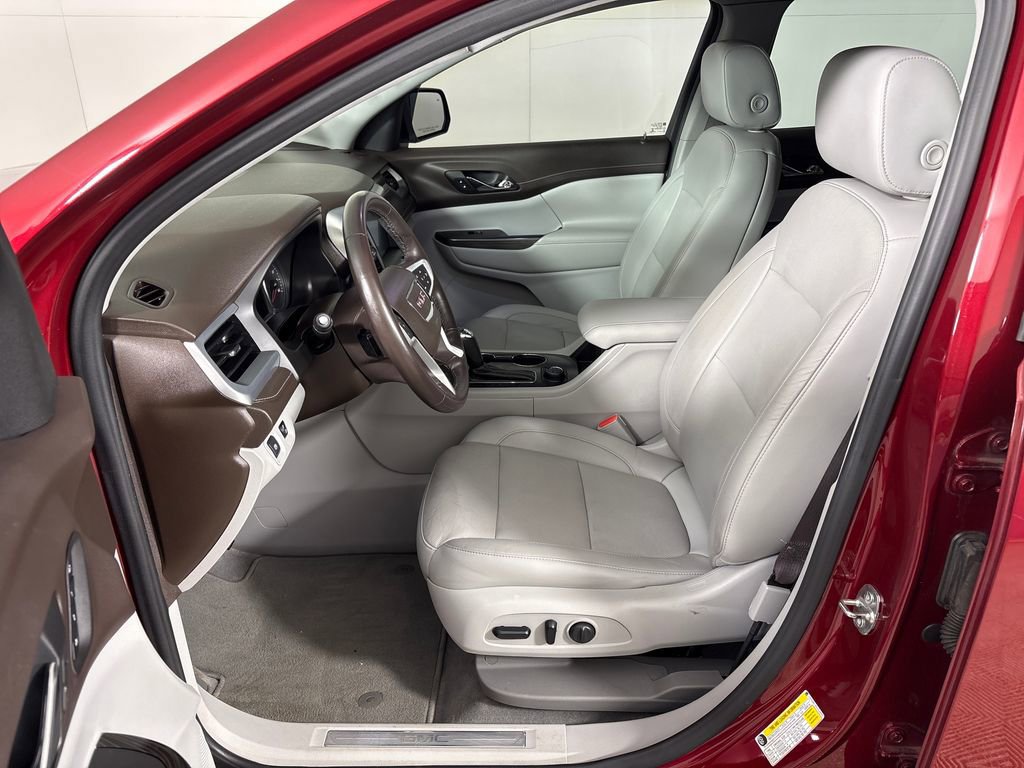 Used 2019 GMC Acadia SLT image 30