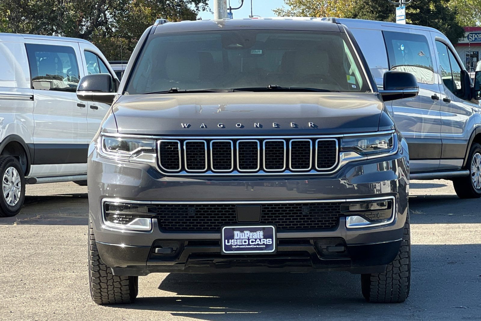 Used 2024 Jeep Wagoneer 4WD w/ HD Trailer Tow Package image 10