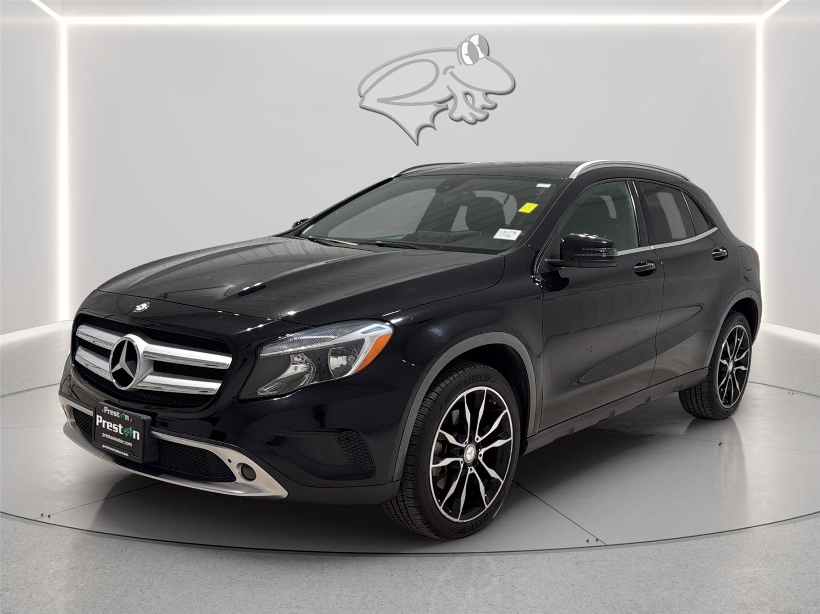 Used 2017 Mercedes-Benz GLA 250 4MATIC image 3
