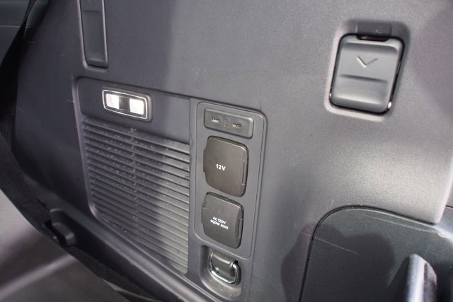 Certified 2025 Ford Expedition Platinum w/ Stealth Performance Package image 21