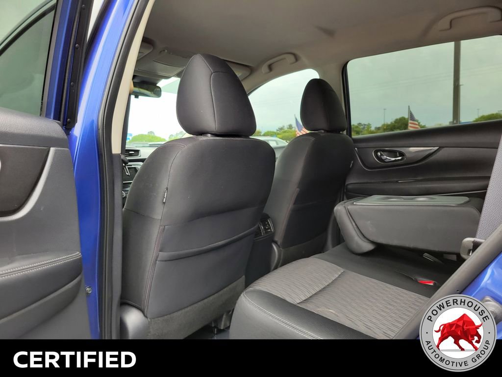 Used 2019 Nissan Rogue SV FWD image 16