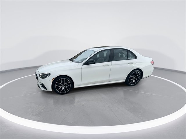 Used 2022 Mercedes-Benz E 350 Sedan image 3