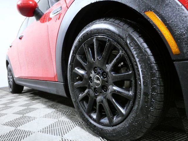 Used 2019 MINI Cooper 4-Door Hardtop image 7