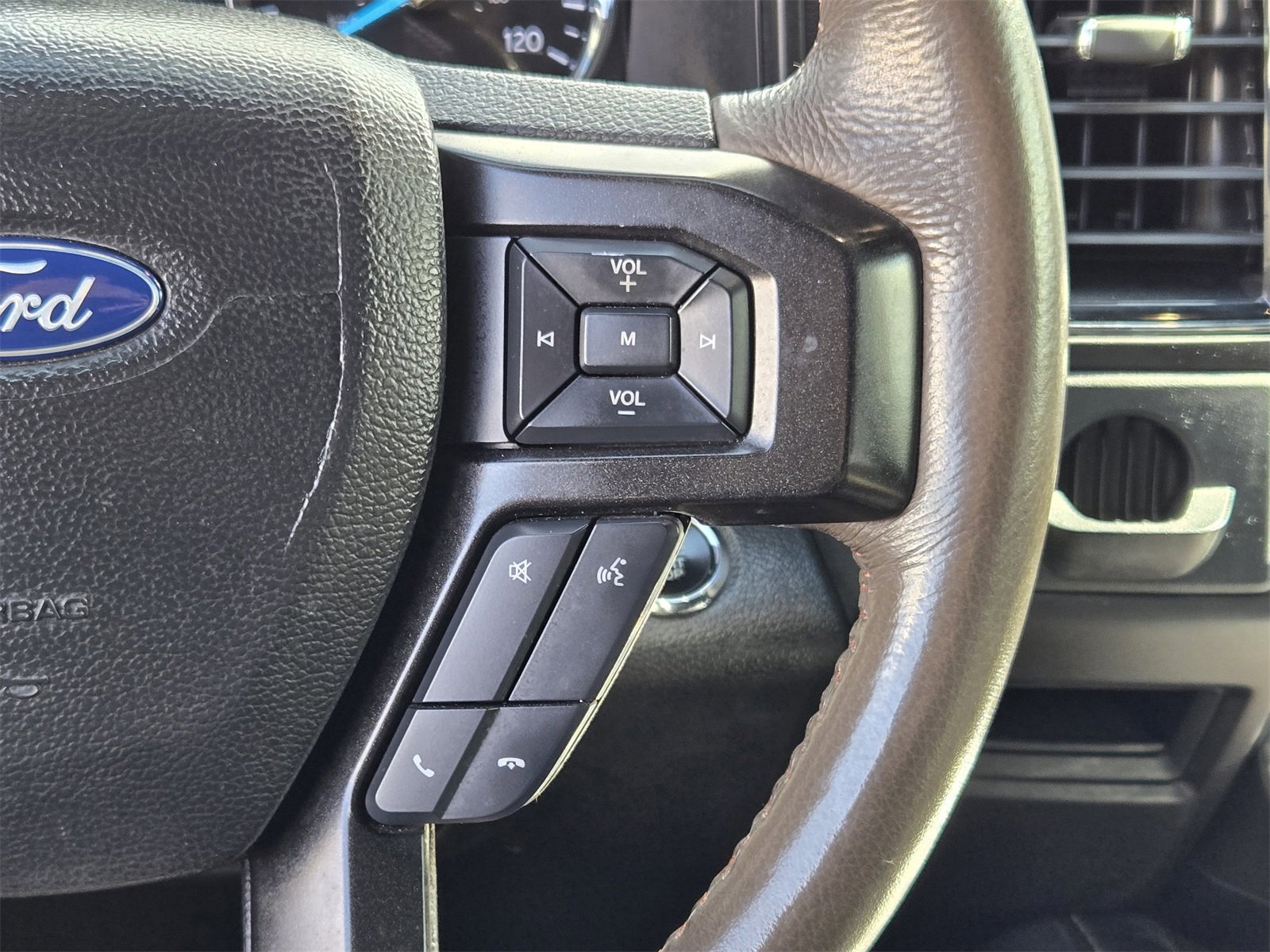 Certified 2020 Ford Expedition Max King Ranch w/ Cargo Package image 27