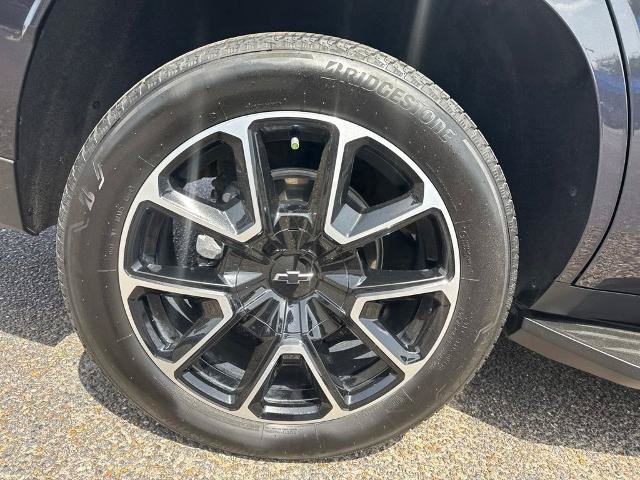 Used 2025 Chevrolet Tahoe RST w/ Comfort Package RWD image 9