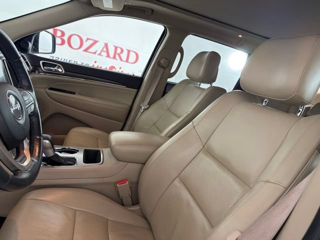 Used 2017 Jeep Grand Cherokee Limited w/ Luxury Group II RWD image 11