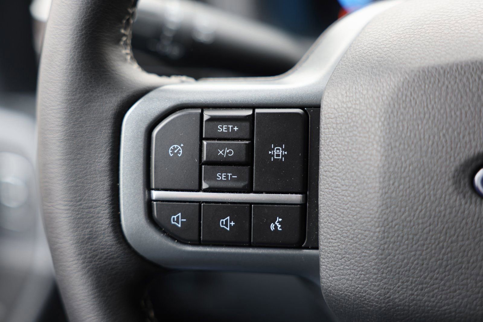 Certified 2024 Ford F150 XLT w/ FX4 Off-Road Package image 22