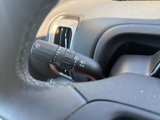 Certified 2025 Ford Expedition Active AWD/4WD image 62