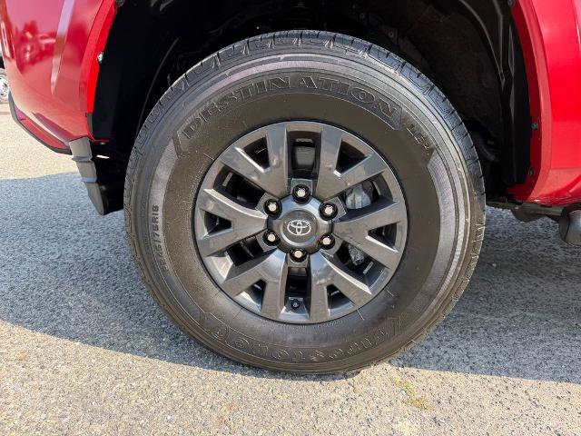Used 2023 Toyota Tacoma SR5 w/ Technology Package AWD/4WD image 9