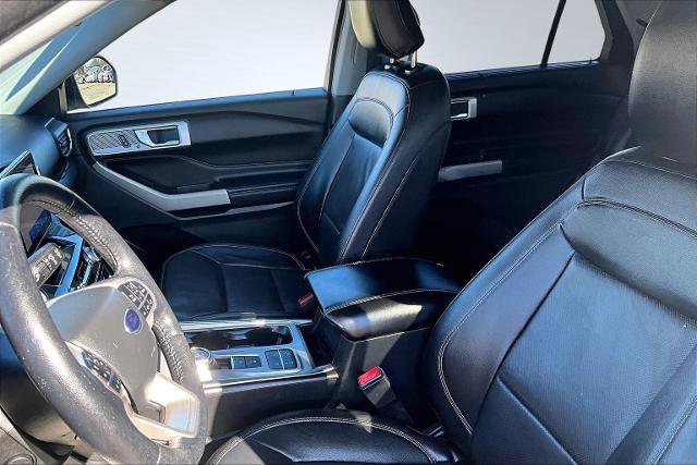 Certified 2022 Ford Explorer Limited w/ Equipment Group 301A image 29