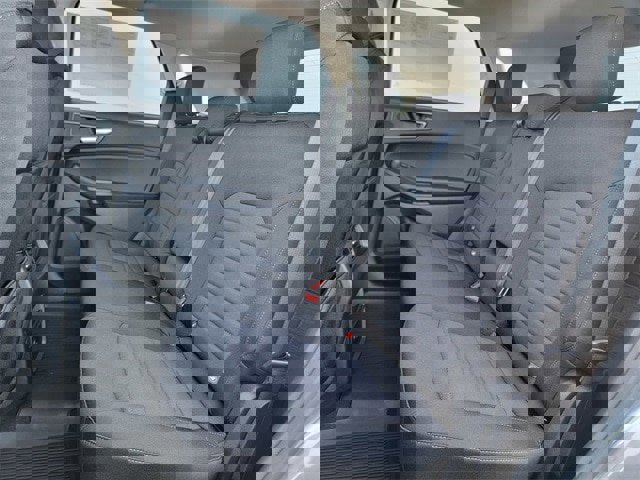 Certified 2024 Ford Edge SE w/ Black Appearance Package image 21