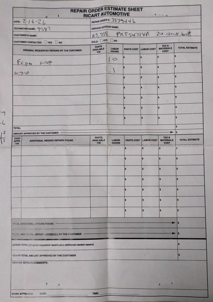 Used 2020 Chevrolet Bolt Premier w/ Infotainment Package image 12