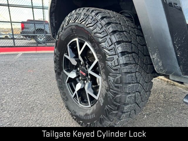 Used 2024 GMC Canyon AT4X image 29