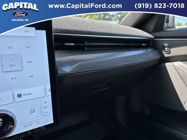 Certified 2025 Ford Mustang Mach-E GT image 26