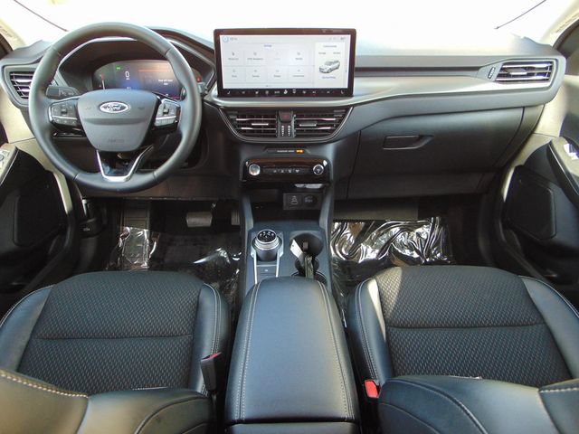 Certified 2026 Ford Escape SE w/ Class II Trailer Tow Package FWD image 22
