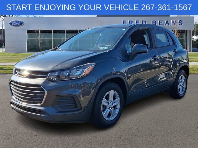 Used 2020 Chevrolet Trax LS w/ Tint and Cruise Package FWD image 3