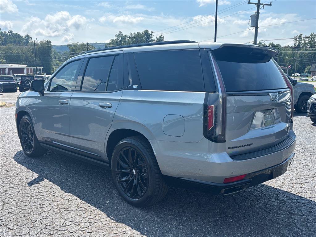 Used 2024 Cadillac Escalade Sport w/ LPO, ONYX Package AWD/4WD image 5