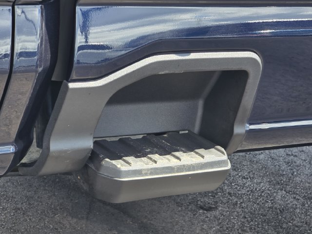 Certified 2025 Ford F350 Platinum AWD/4WD image 39