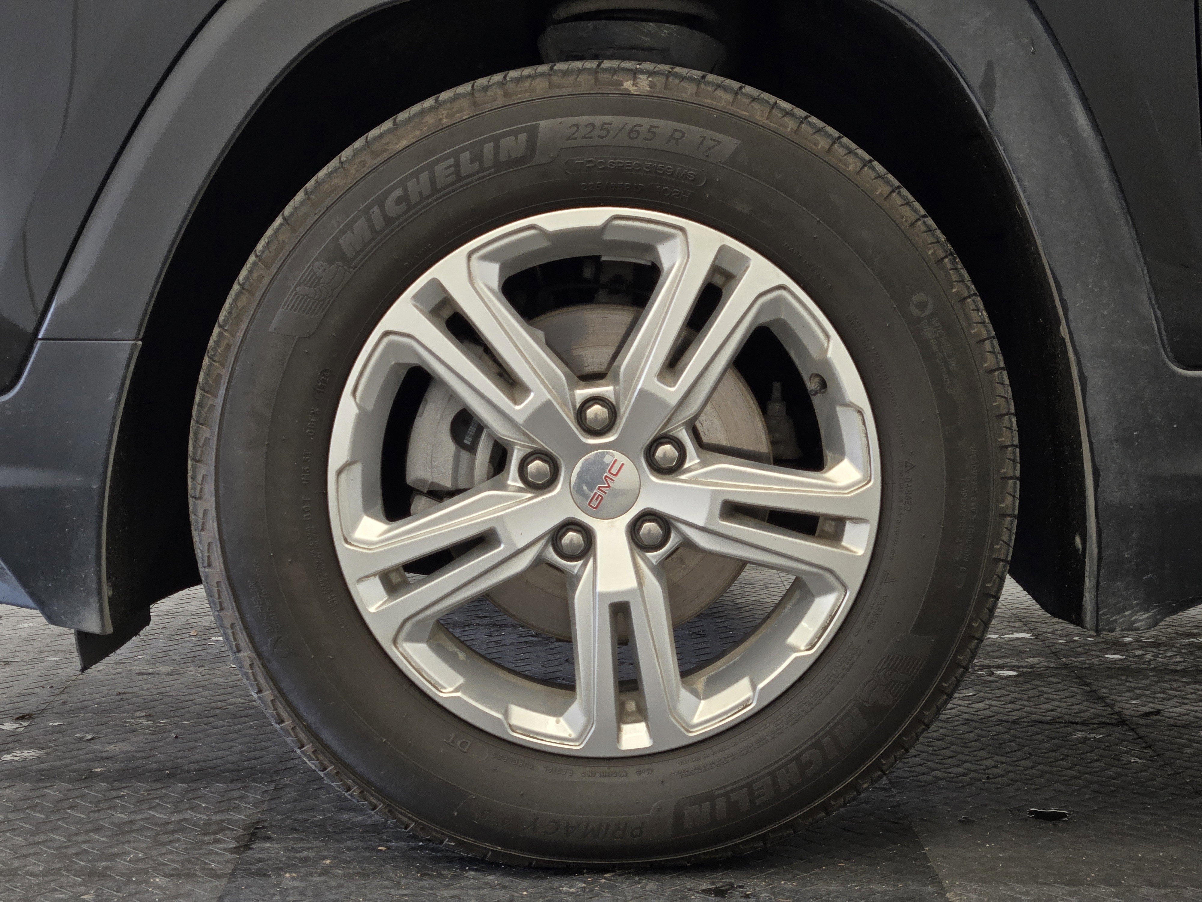 Used 2024 GMC Terrain SLE FWD image 10