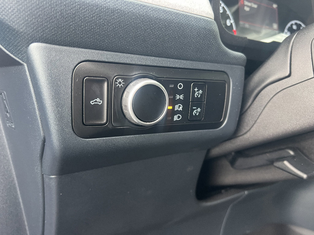 Certified 2024 Ford Maverick XLT image 17