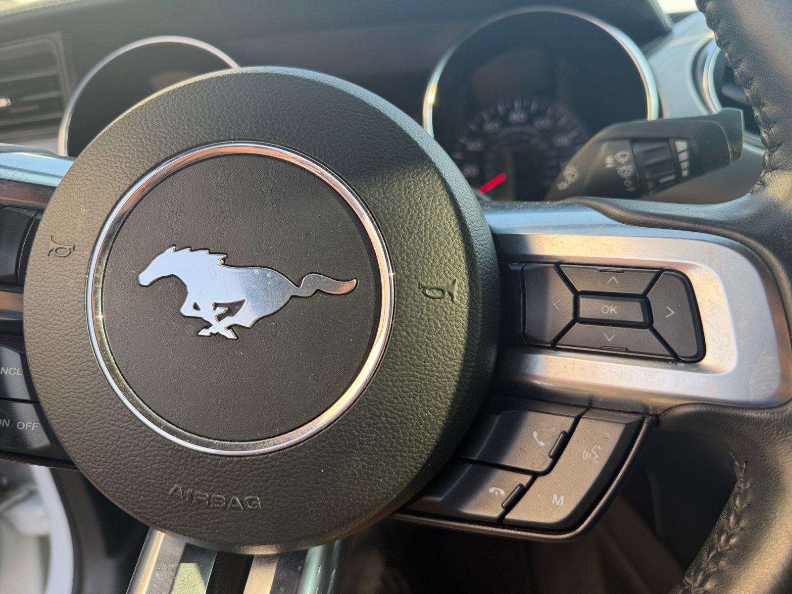 Certified 2022 Ford Mustang Premium RWD image 20