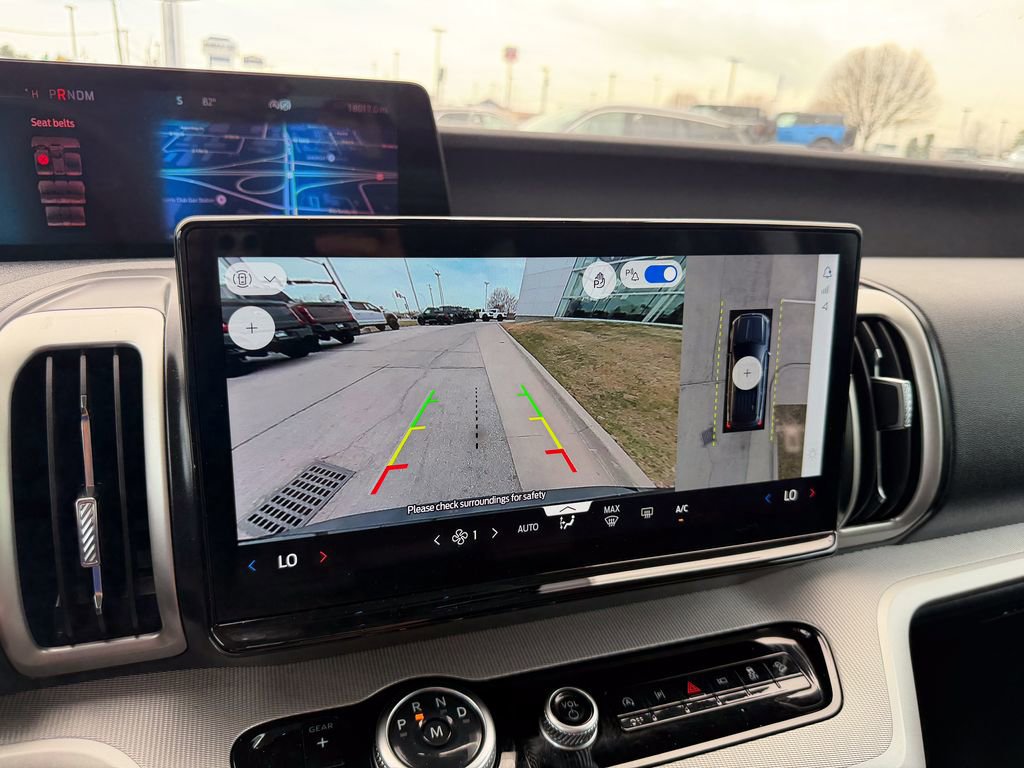 Certified 2025 Ford Expedition Active image 25