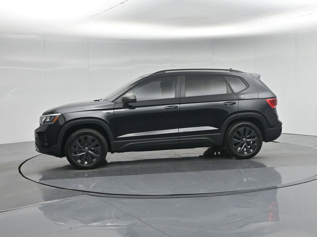 Used 2022 Volkswagen Taos S image 32