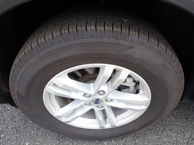 Certified 2023 Ford Explorer XLT image 12