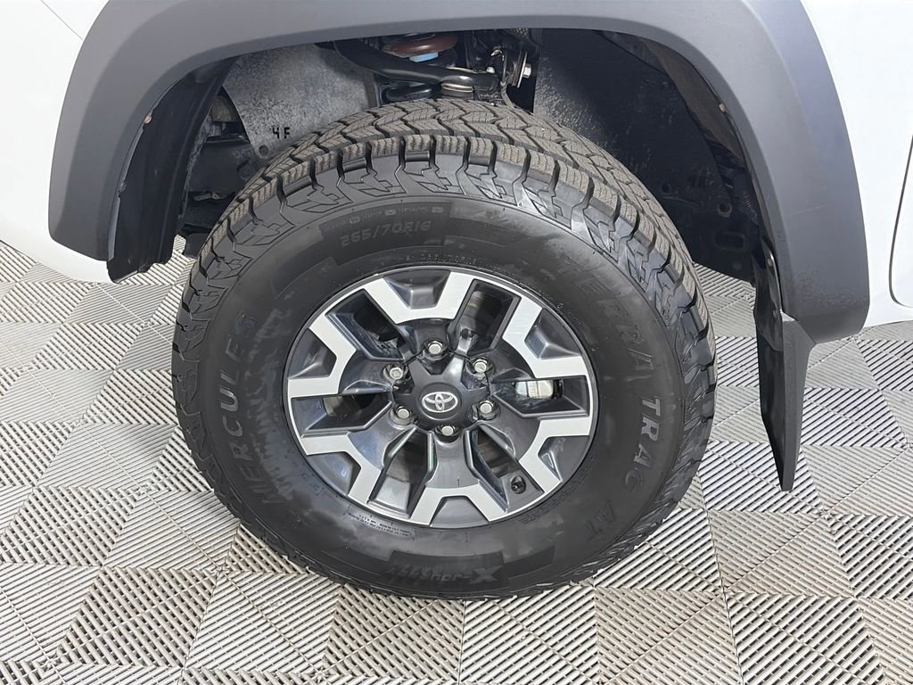 Used 2023 Toyota Tacoma TRD Off-Road AWD/4WD image 8