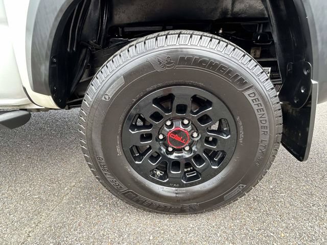 Used 2017 Toyota Tacoma TRD Pro AWD/4WD image 11