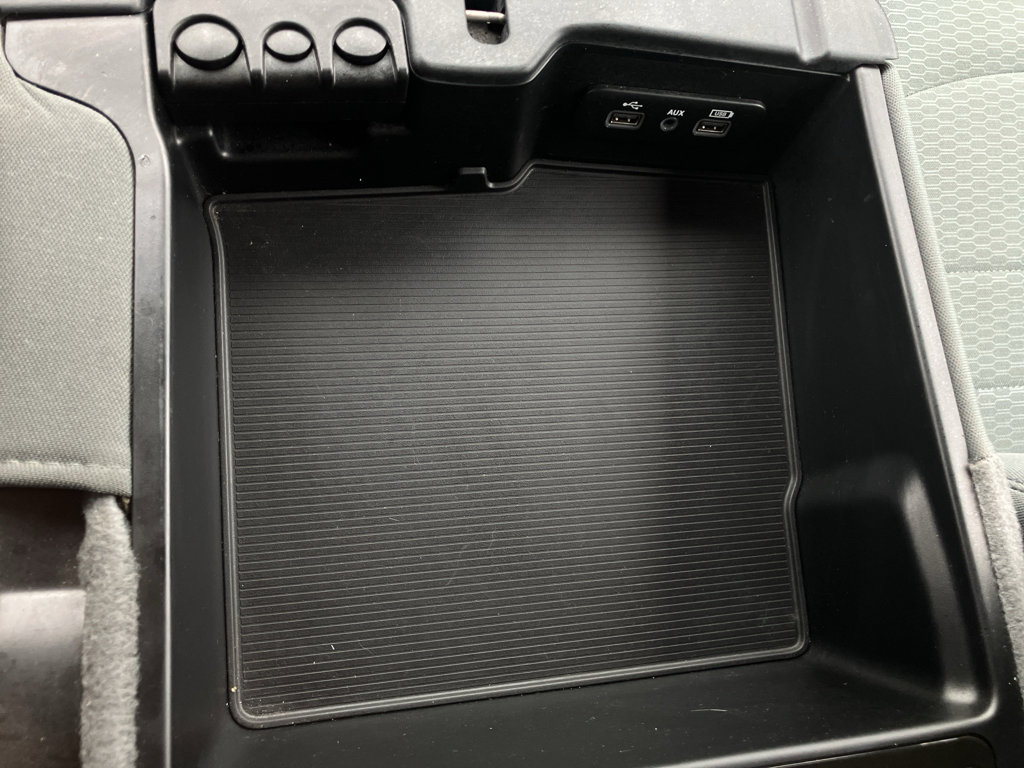 Used 2018 RAM 1500 Express image 27