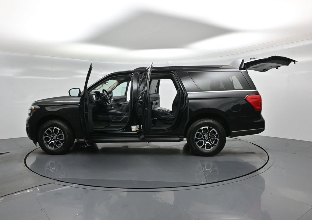 Certified 2022 Ford Expedition Max XLT image 59