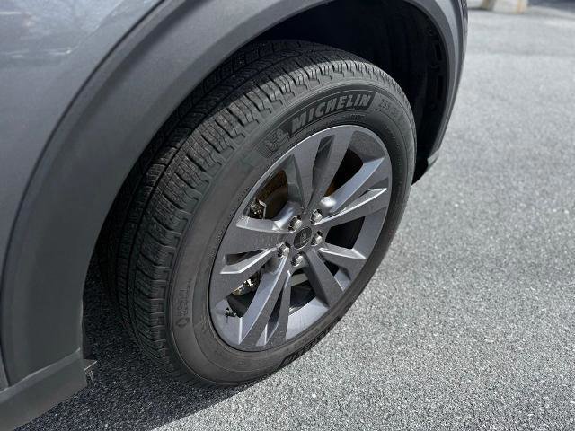 Certified 2022 Ford Explorer XLT w/ Equipment Group 202A image 11