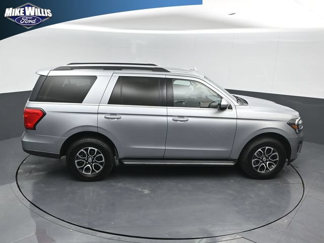 Certified 2023 Ford Expedition XLT RWD image 16