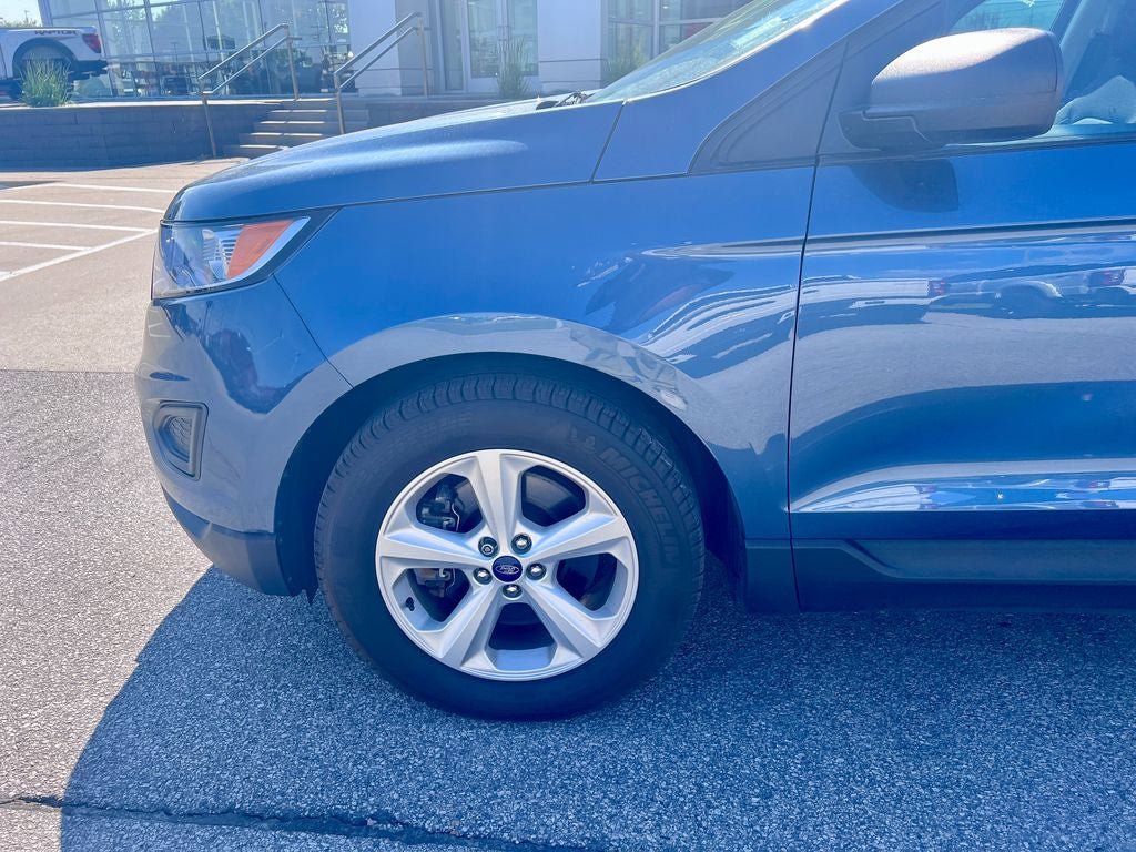 Certified 2018 Ford Edge SE AWD/4WD image 29
