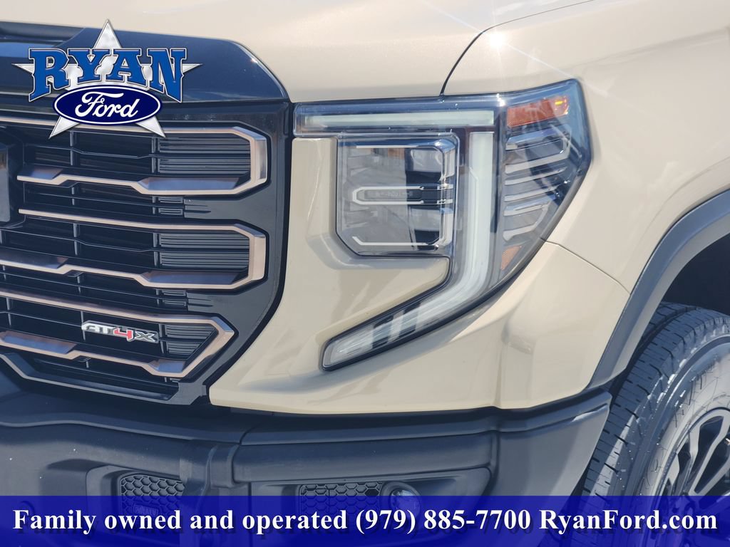 Used 2023 GMC Sierra 1500 AT4X AWD/4WD image 6