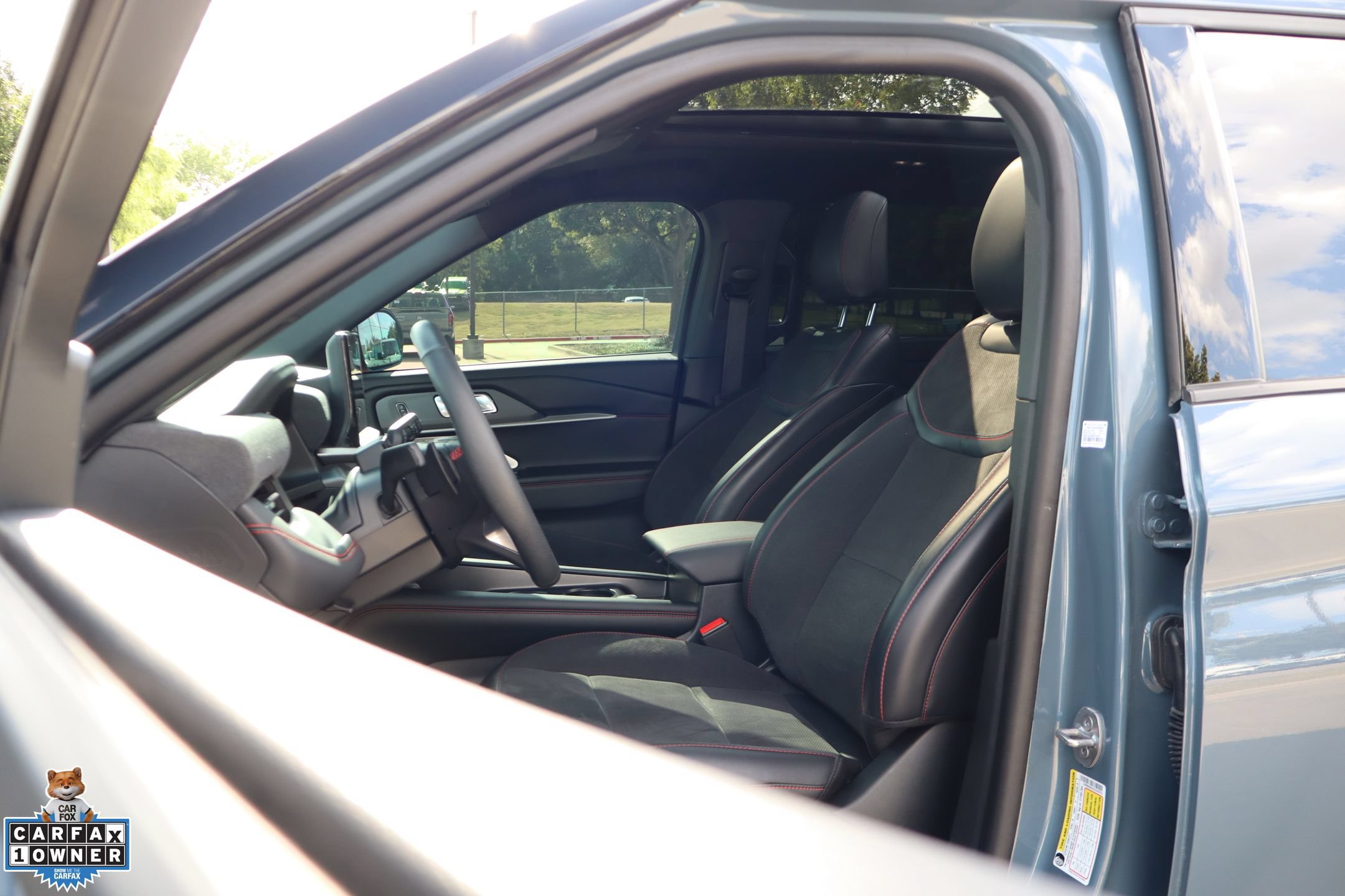 Certified 2026 Ford Explorer ST w/ Sun And Sound Package AWD/4WD image 11