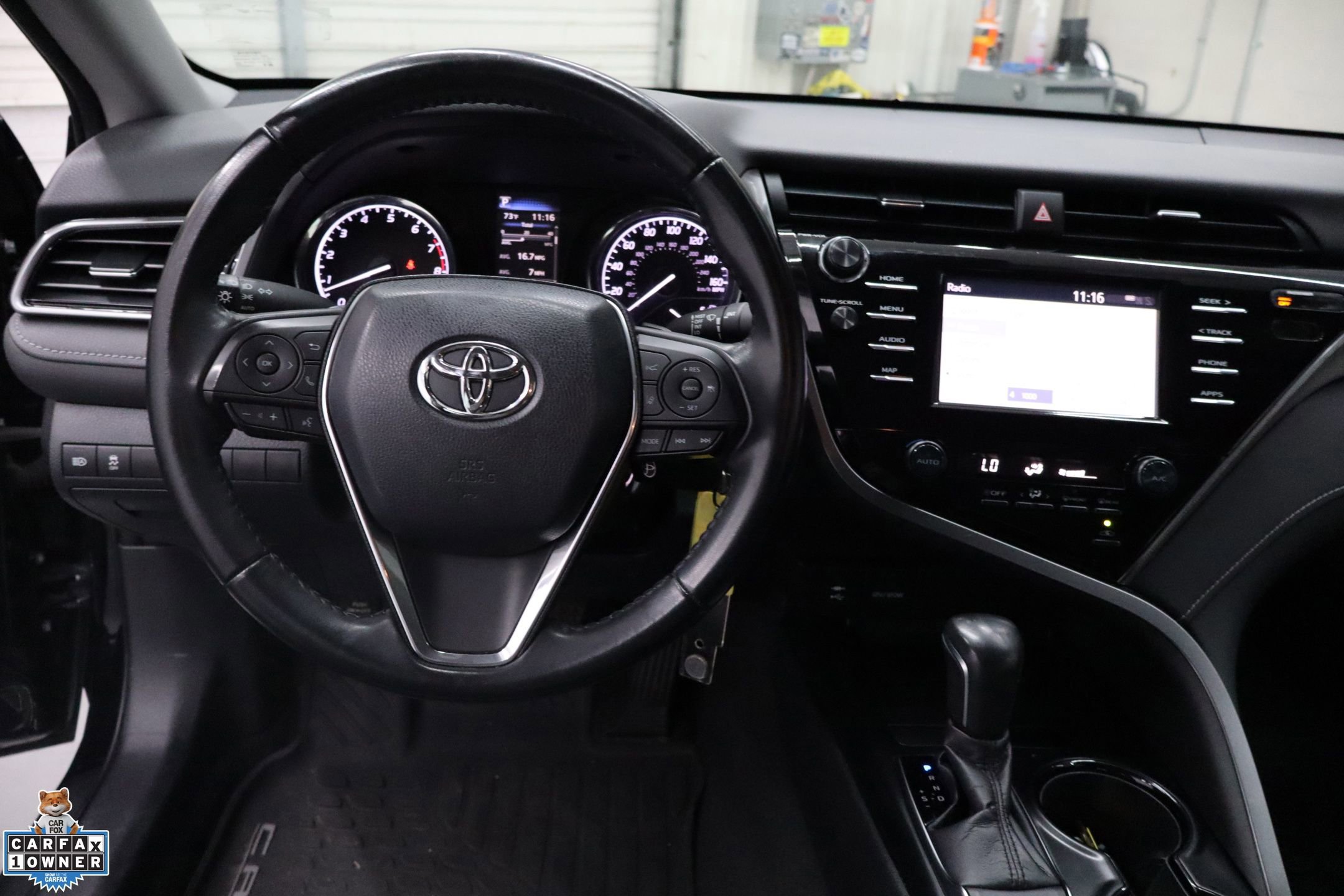 Used 2019 Toyota Camry SE image 19