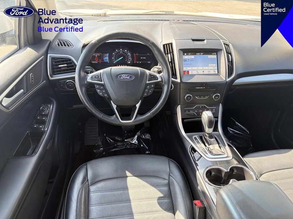 Certified 2018 Ford Edge SEL FWD image 10