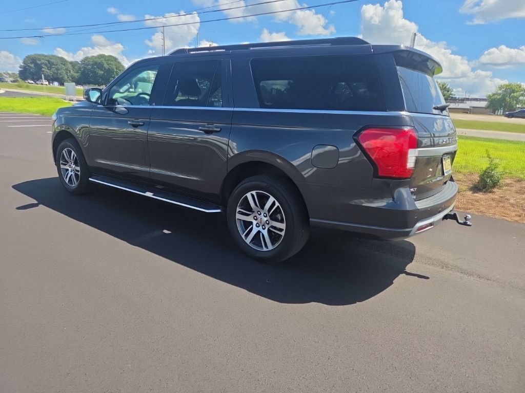 Certified 2023 Ford Expedition Max XLT RWD image 12