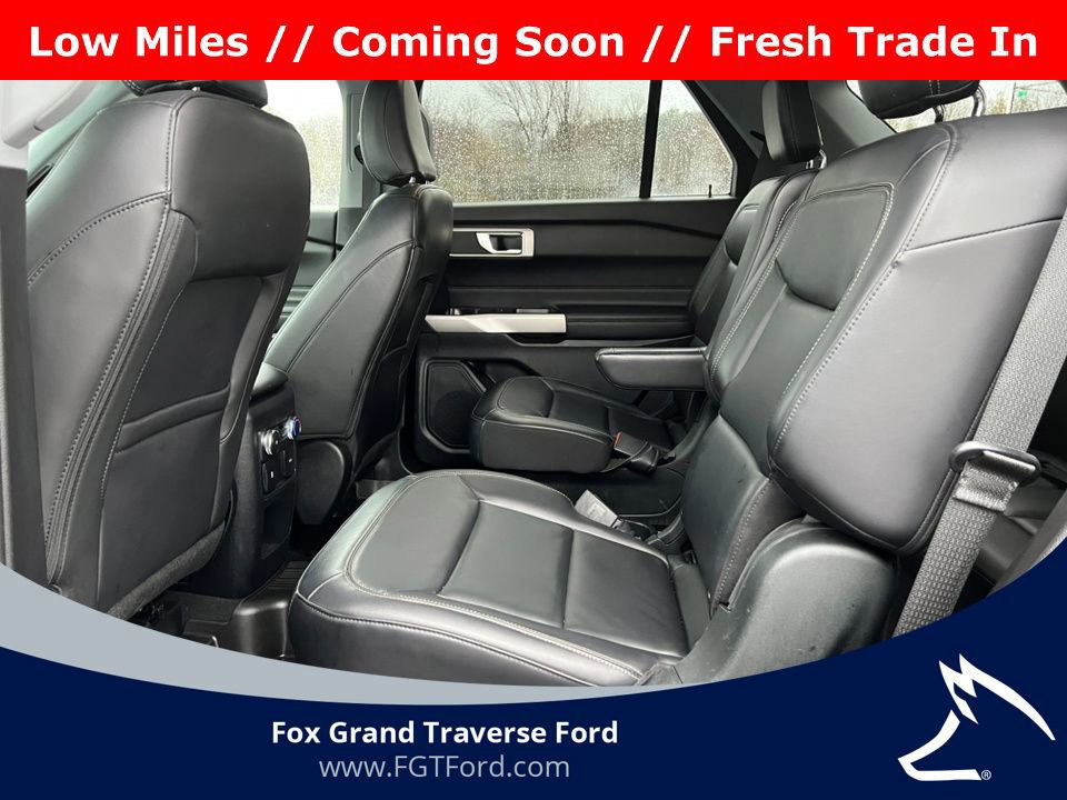 Certified 2021 Ford Explorer XLT w/ Equipment Group 202A image 10