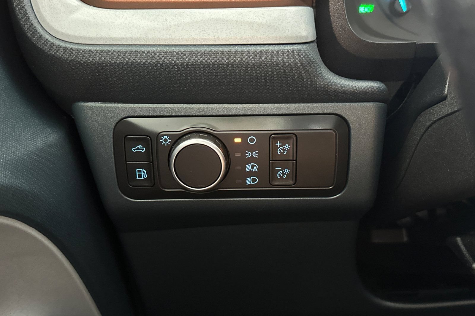 Certified 2022 Ford Maverick Lariat w/ Lariat Luxury Package FWD image 26