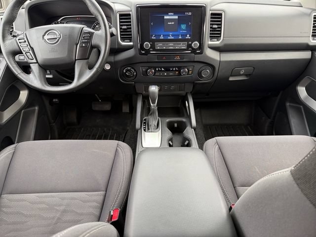 Used 2022 Nissan Frontier SV w/ Technology Package AWD/4WD image 14