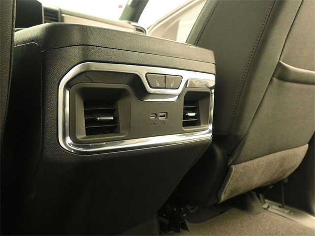 Used 2026 Chevrolet Silverado 2500 High Country w/ Technology Package image 12