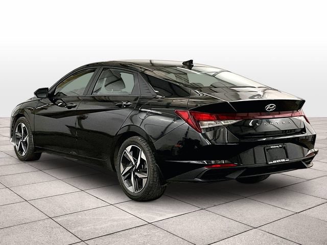 Used 2023 Hyundai Elantra SEL w/ Convenience Package FWD image 10