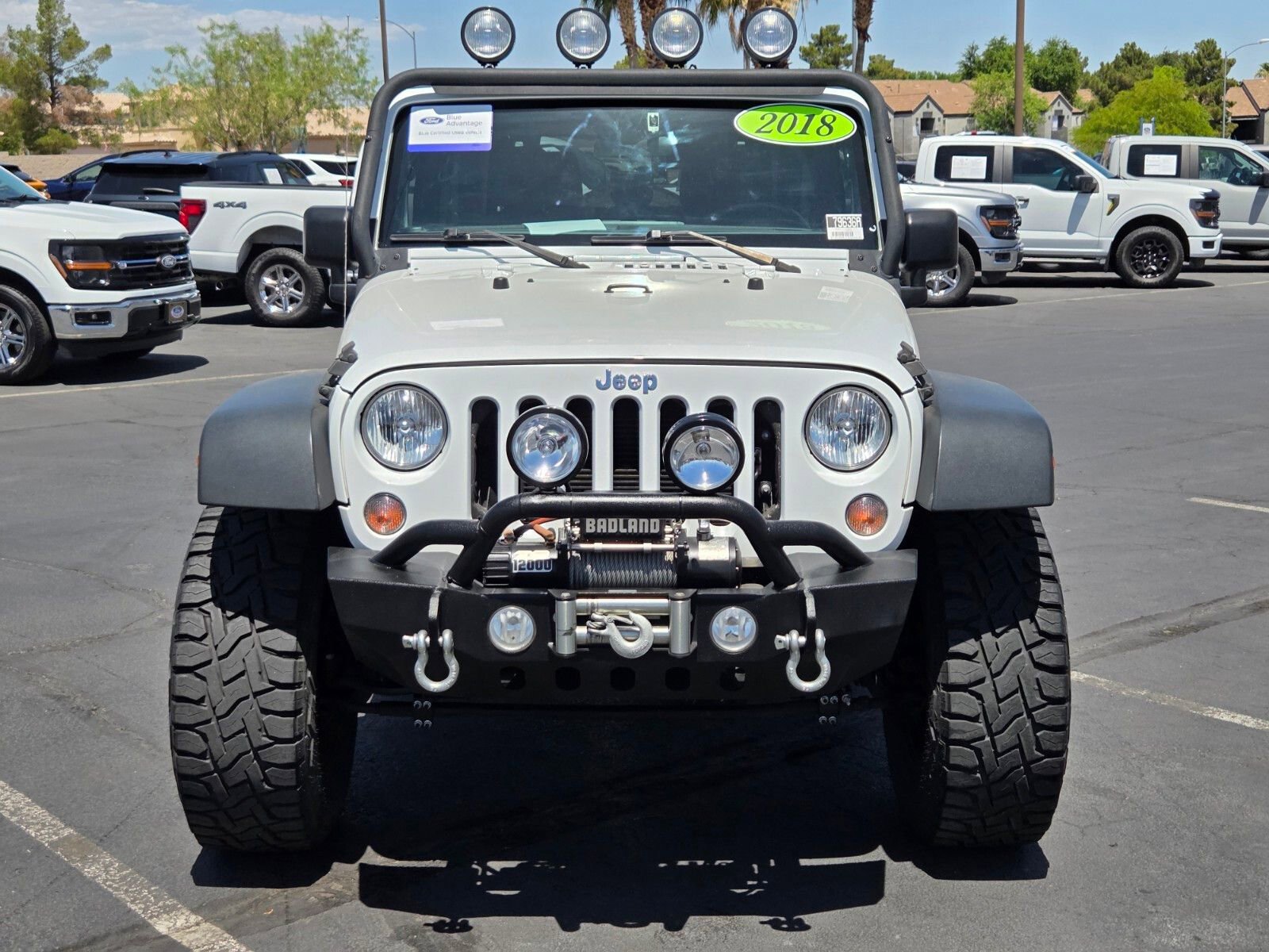 Used 2018 Jeep Wrangler Sport w/ Connectivity Group AWD/4WD image 8