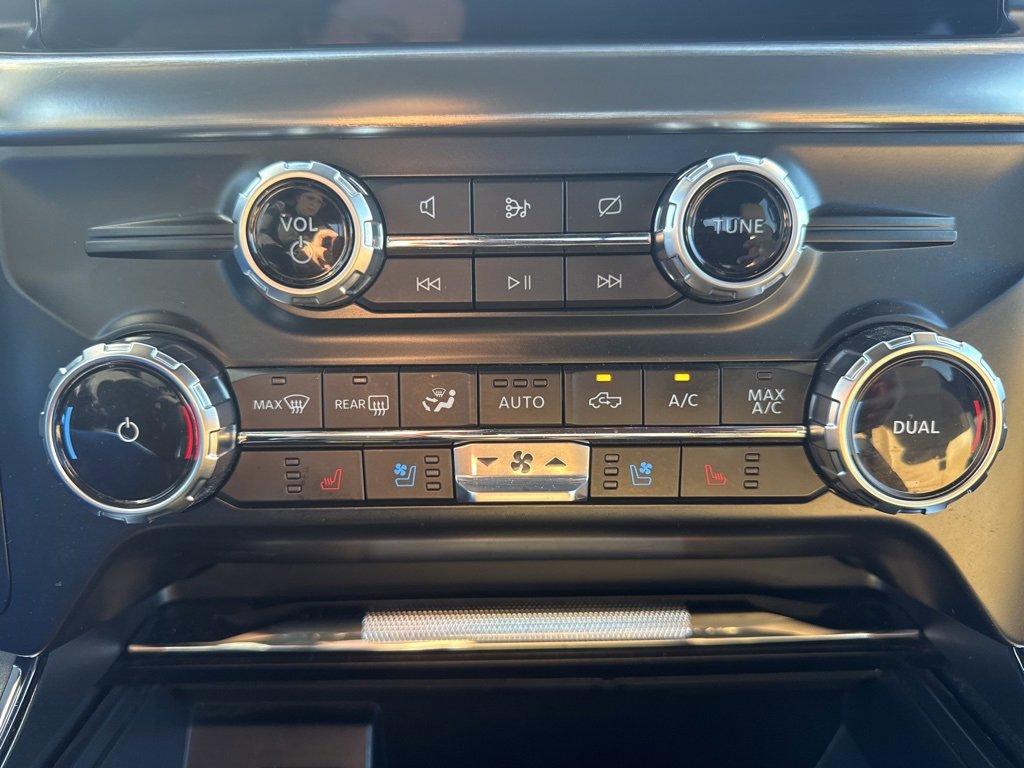 Certified 2023 Ford F150 Lariat w/ Trailer Tow Package image 11