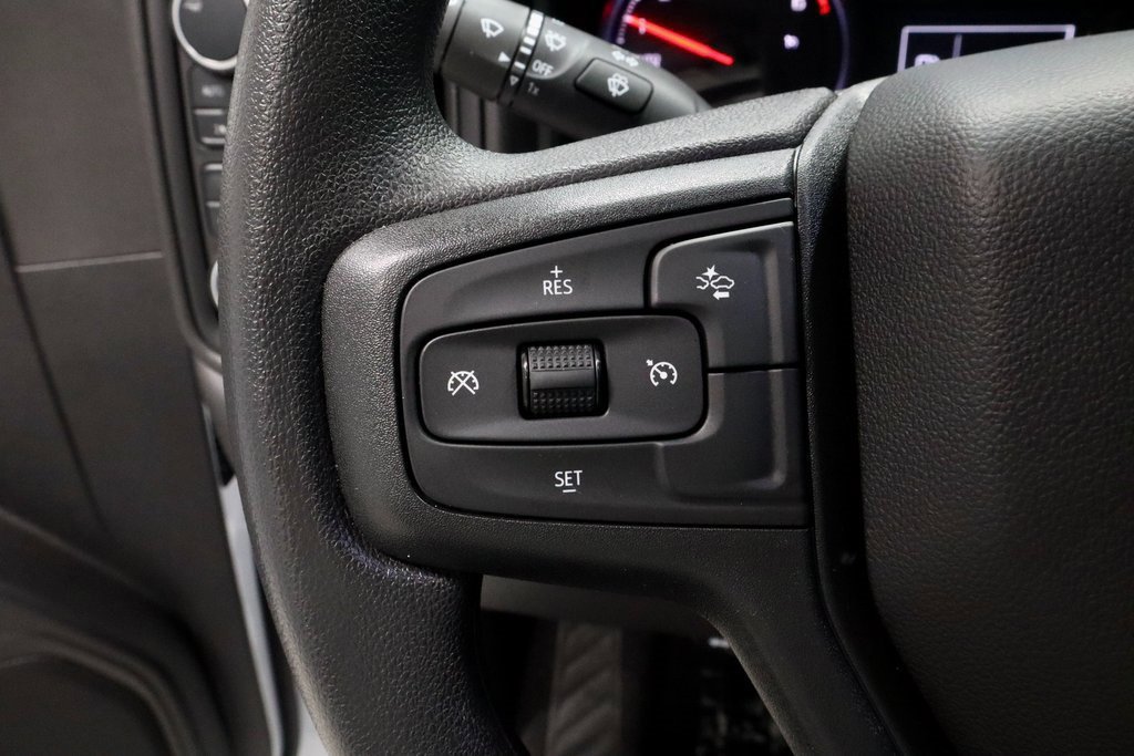 Used 2025 Chevrolet Silverado 1500 W/T image 24