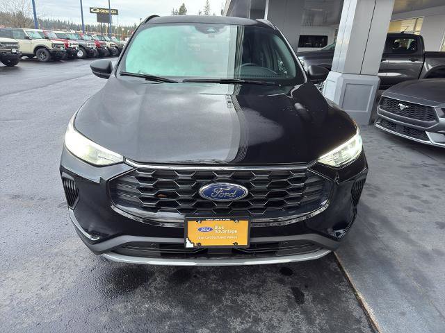 Certified 2025 Ford Escape ST-Line image 5